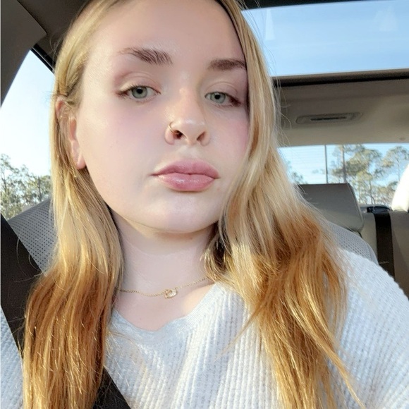 Meet your Posher, Cameron - Picture 2 of 2